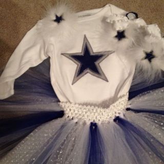 Dallas Cowboys Onesie 4 Piece Set Infant Size 0 3 mos Tutu Hairclip