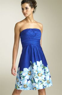 Donna Ricco Strapless Party Dress