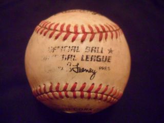 Darryl Strawberry Game Used Home Run Baseball 1985 MLB Mets Cubs