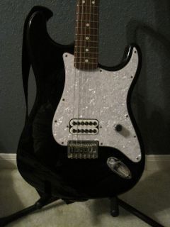 blink 182 Tom Delonge Fender Stratocaster Guitar