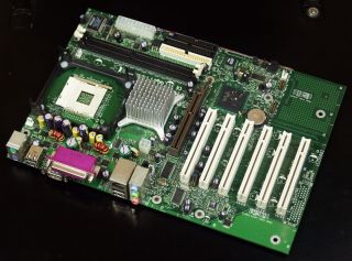 Intel Desktop Board D845EBG2 Motherboard ATX I845E