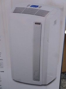 NEW DeLonghi Pinguino 14,000 BTU Portable Room Air Conditioner