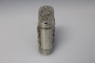 L164 ANTIQUE C. 1900 CHINESE SILVER OPIUM BOX WITH FIGURAL BAT LID