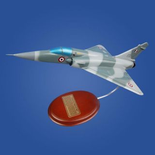 Dassault Mirage 2000 Quality Desktop Aircraft Model Perfect Gift