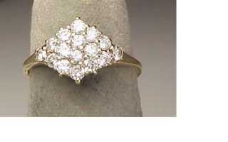 this ring is finely crafted from 14k gold with sixteen approx 04 ct