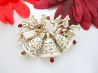 Vintage Signed Dodds White Holly Leaf Bell Christmas Holiday Brooch