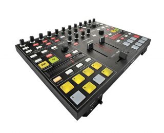  dj controller pre order this serato itch dj controller now brand new