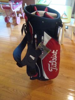 RED WHITE NAVY BLUE TITLEIST GOLF CARRY STAND BAG DOUBLE STRAP