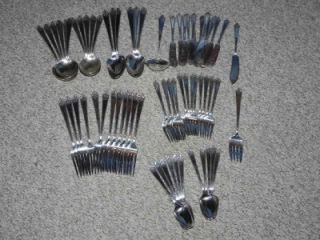 67 PC Super Plate Holmes Edwards Inlaid Is Silverware