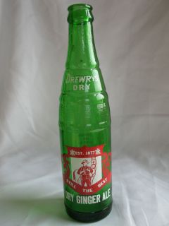 Drewrys Dry Ginger Ale 10 oz Bottle Winnipeg Canada
