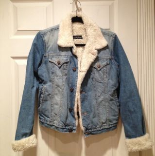 Earl Jean Shearling and Denim Jacket Sz Small Excellent Condition