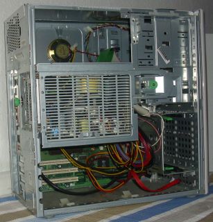 Büro /Internet PC Fujitsu Siemens Scenic P320 (o. Laufw., mit XP Prof