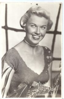  Doris Day Vintage Postcard C 1950