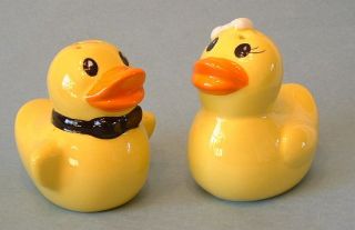  Ceramic Boy & Girl Yellow Rubber Ducky Duck Salt & Pepper Shaker Set