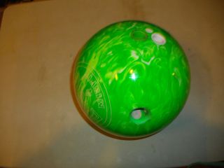  DV8 Bowling Ball