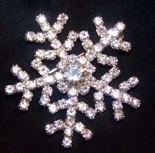 Eisenberg Ice Rhinestone Christmas Snowflake Pin NOS