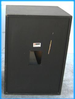 Empty Pro Series Low Frequency JBL 4647 15 Speaker Cabinet 2
