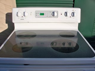 White Kenmore Glass Top Free Standing Electric Range