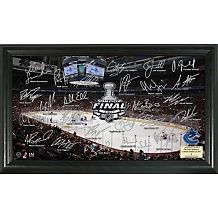 2011 stanley cup canucks signature rink photo d 20110531154123053