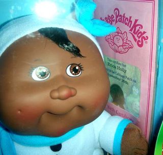 New Cabbage Patch Kids Holiday Doll Girll Erica Holly