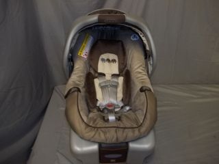 Graco SnugRide 30 Infant Car Seat Elefante Brown