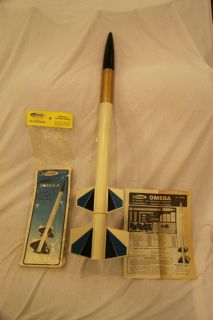 Estes Vintage Model Rocket   Astron Omega (K 52P)
