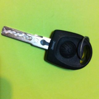 VW Volkswagen Chip Key 00 01 02 03 FCC ID NBG92596263