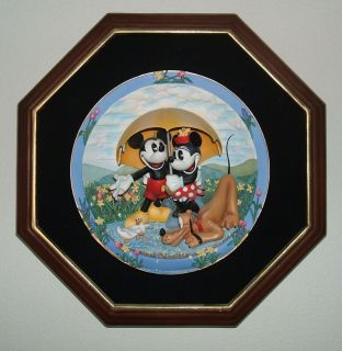 Bradford Disney Mickey Mouse Friends for all Seasons Plate LE Frame