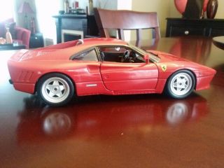  scale model car Hotwheels Ferrari 288 GTO Red extremely rare beautiful