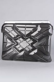 Form The Extreme 15 Laptop Sleeve in Black