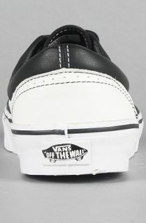 Vans The Era Wingtip Sneaker in True White Black