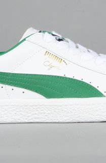 Puma The Clyde Sneaker in White  Leather