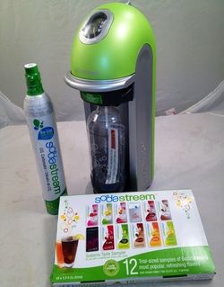 SodaStream Fizz Green Home Soda Maker New w 12 Pack Sampler