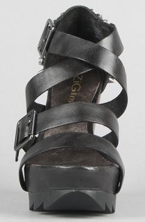 Zigi Shoes The Rihanna Wedge in Black