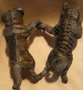 Antique Cold Painted Bronze Cat Pug Dog with Ring Figure
