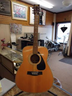 Yamaha FG 335 Acoustic Guitar