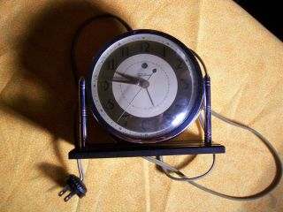 Vintage Telecron electric alarm clock model 7F55 (1932 1938)