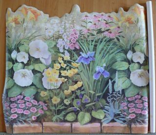  Flower Bed 27" Wallpaper Border UR2109B
