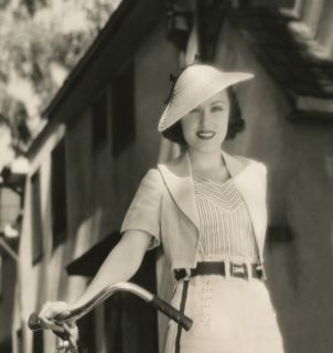 1930 Fay Wray Pin Up Early Portrait Hollywood Photograph Biking in