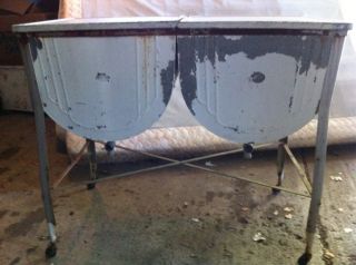 DOUBLE Wash Tub Galvanized Stand Industrial Age Beer Ice Chest Local