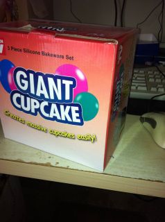 Giant Cupcake Pan Set as Seen on TV