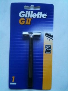 Original Gillette Trac II GII Plus Razor 1 Blades NIP