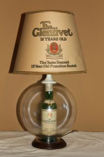  VINTAGE GLENLIVET ADVERTISING GLASS LAMP WITH ORIGINAL GLENLIVET SHADE