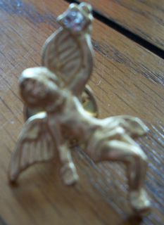 Vintage Gold Angel Pin Brooch Unsigned Costume Jewelry