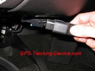  Plug GPS Vehicle Tracker Real time GPS Car Tracker SPY Tracking System