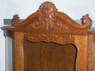 Antique Quarter Sawn Oak Bow Front Adjustable Shelves Curio China