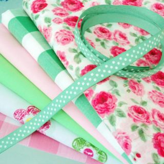 Happy Hearts Cerise 4 Metre Bundle PolyCotton Fabric Great for Bunting