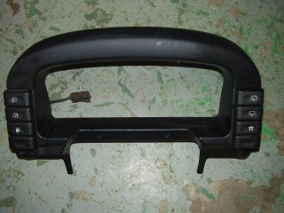 Land Rover Discovery 2 Black Insterment Cluster Cover 99 00 01 02 03