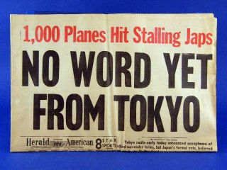 Aug 14 1945 Chicago Herald American Newspaper V J Day 2 Color Headline
