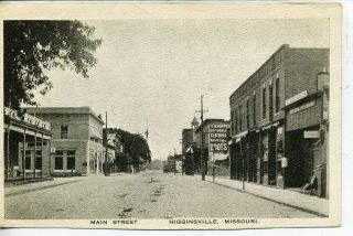 Higginsville Missouri Downtown Main Street Scene Vintage Postcard